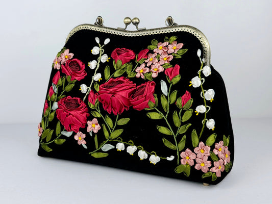 Velvet Clutch - Grande #MK1