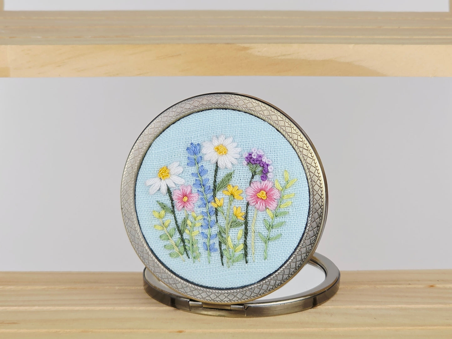 Motif Compact Mirror - Sky Wildflower Bouquet | Handmade by Lena Handicrafts