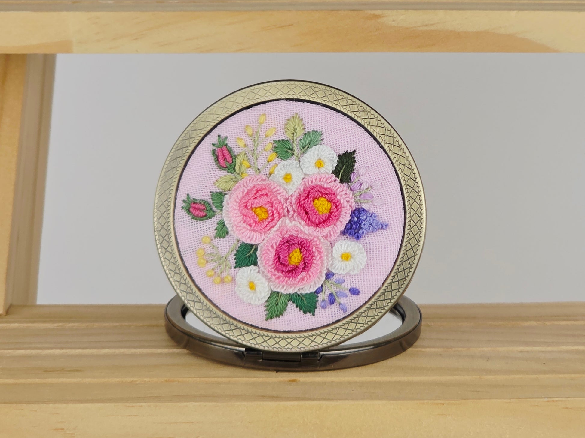 Motif Compact Mirror - Blush Peony Bouquet | Handmade by Lena Handicrafts