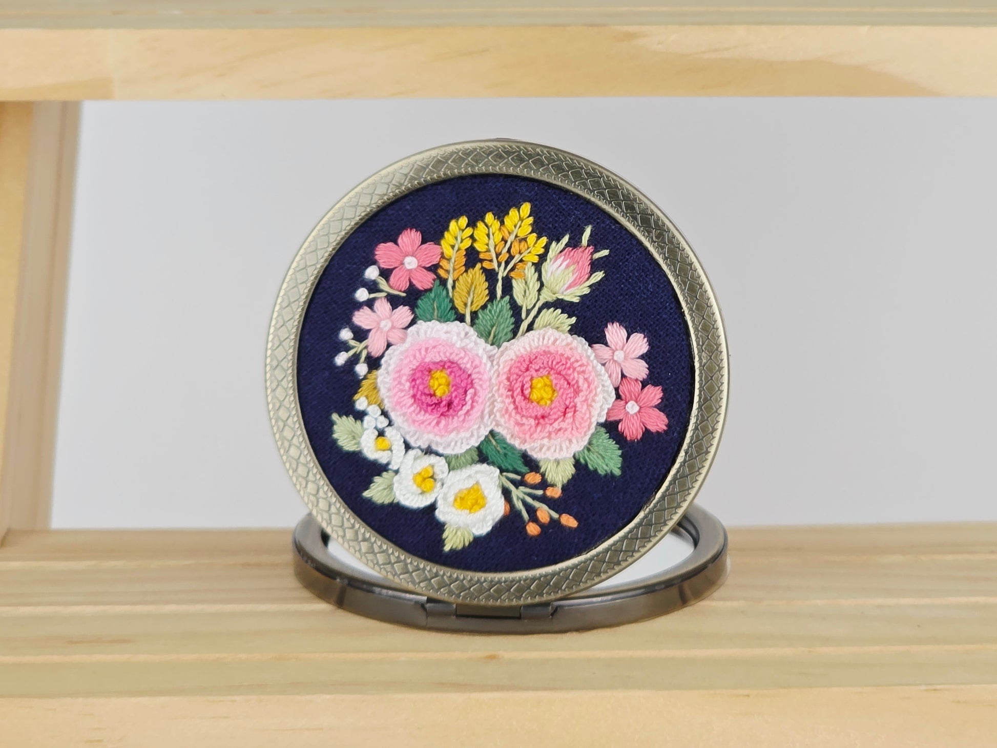 Motif Compact Mirror - Midnight Peony Bouquet | Handmade by Lena Handicrafts