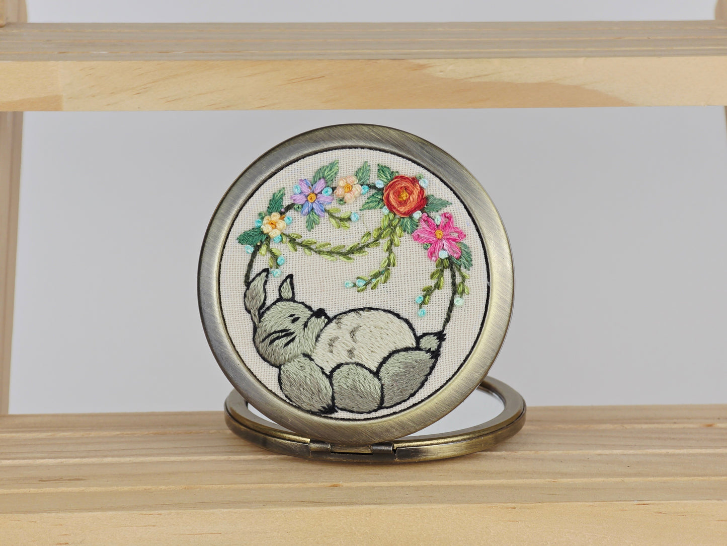 Motif Compact Mirror - Ivory Totoro Bower | Handmade by Lena Handicrafts