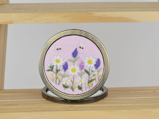 Motif Compact Mirror - Blush Lavender Daisy | Handmade by Lena Handicrafts