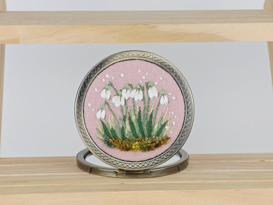 Motif Compact Mirror - Blush Snowdrop Cluster | Handmade by Lena Handicrafts