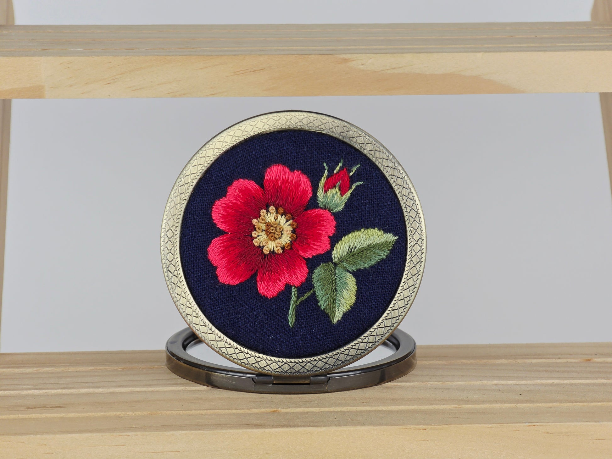 Motif Compact Mirror - Crimson Rose Bloom | Handmade by Lena Handicrafts