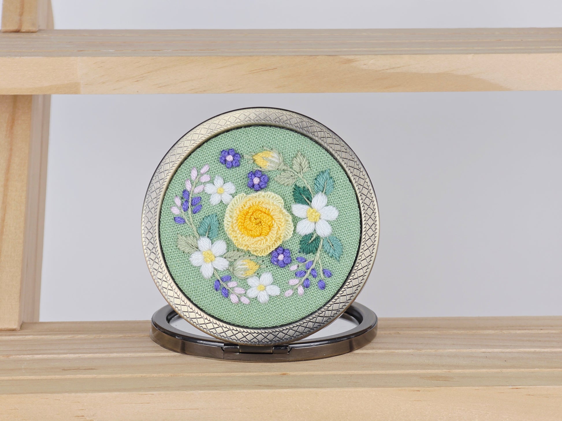 Motif Compact Mirror - Sage Rosette Bloom | Handmade by Lena Handicrafts