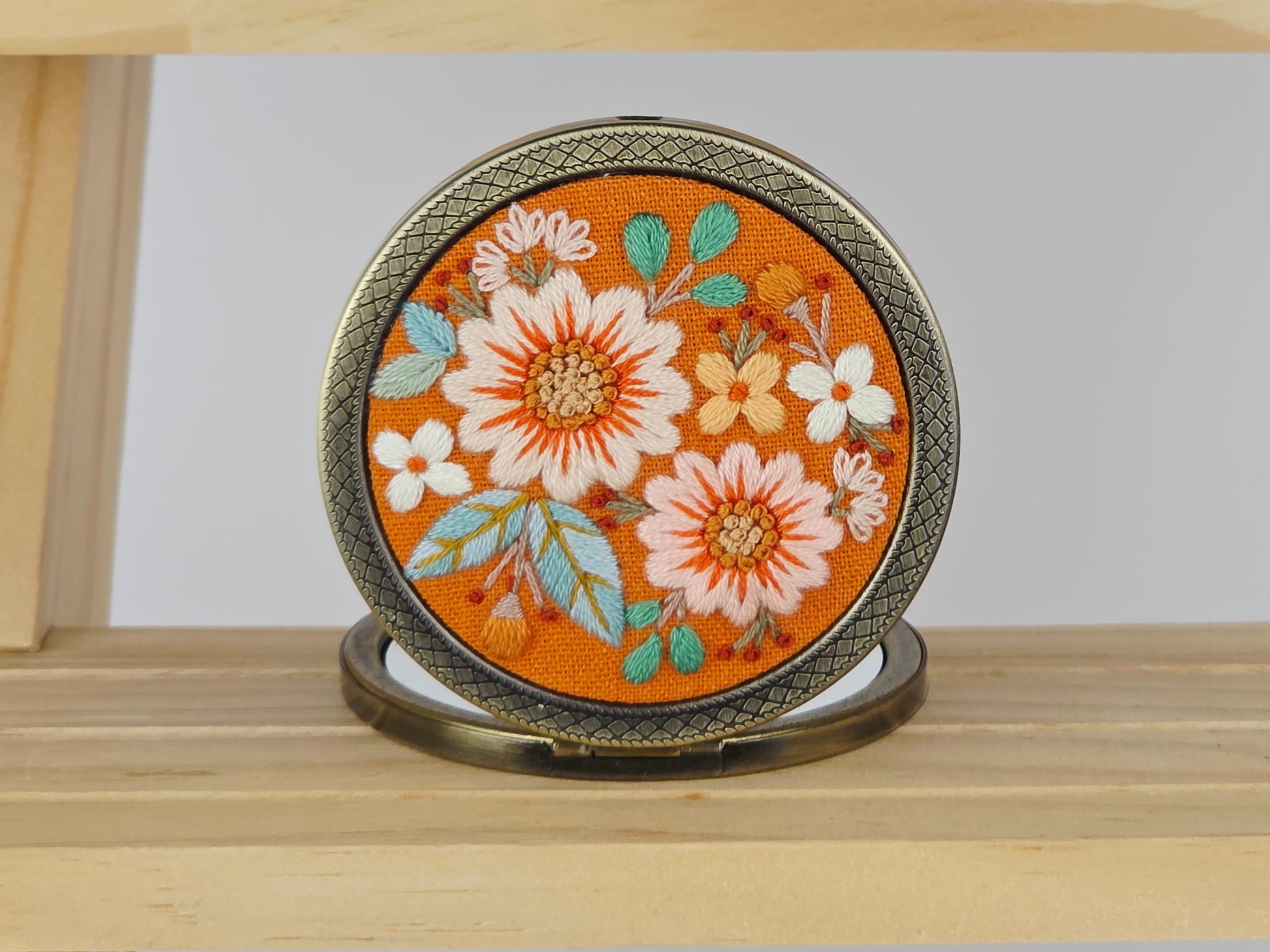 Motif Compact Mirror - Amber Dahlia Bouquet | Handmade by Lena Handicrafts