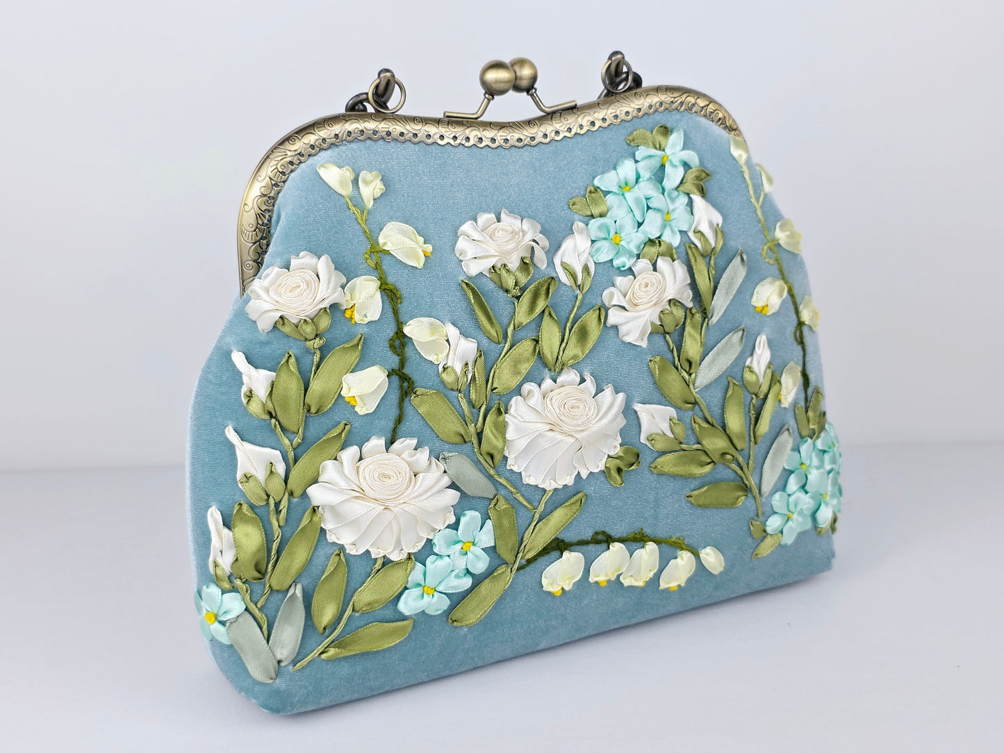 Velvet Clutch - Medium 🌟 #MK2