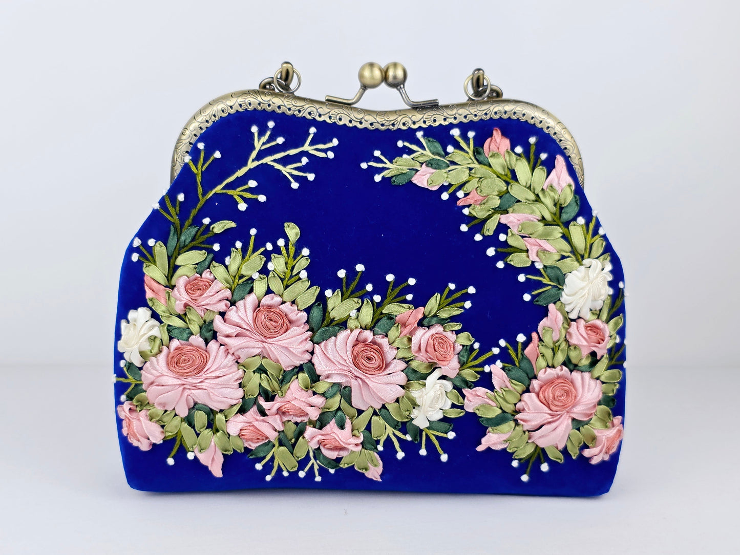 Velvet Clutch - Medium 🌟 #MK4