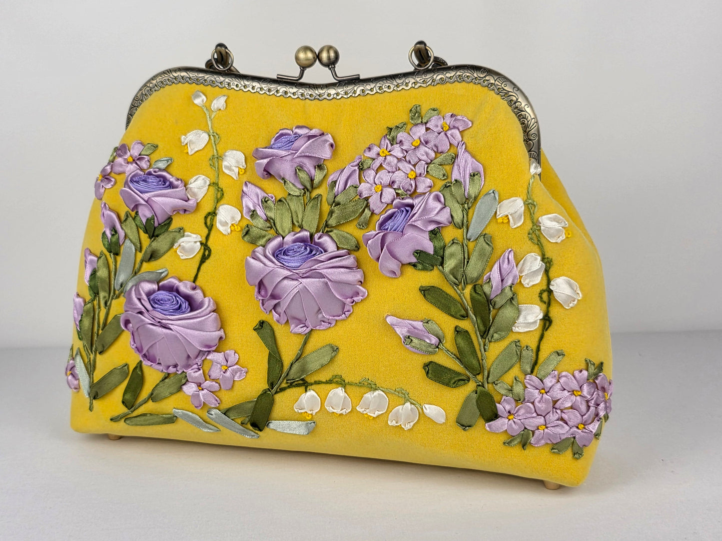 Velvet Clutch - Grande #MK2