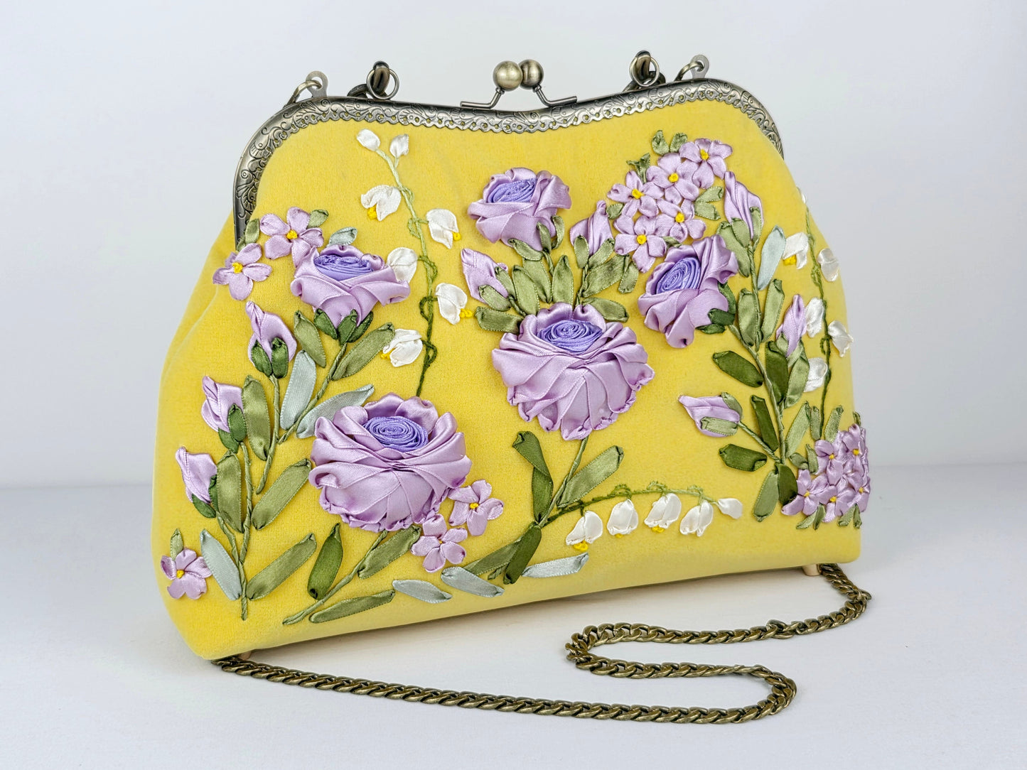 Velvet Clutch - Grande #MK2