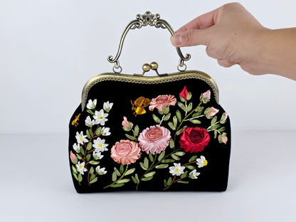 Velvet Clutch - Medium 🌟 #1