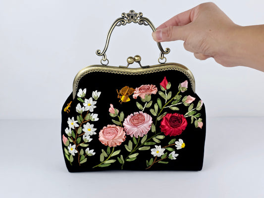 Velvet Clutch - Medium 🌟 #1