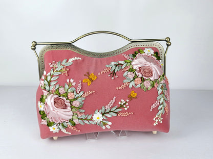 Velvet Clutch - Lux Bar 🌟🌟🌟 #1