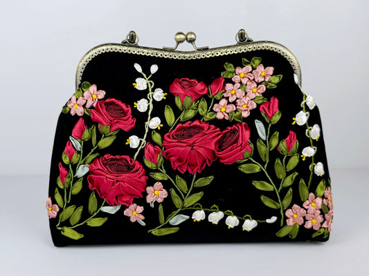 Velvet Clutch - Grande #MK1