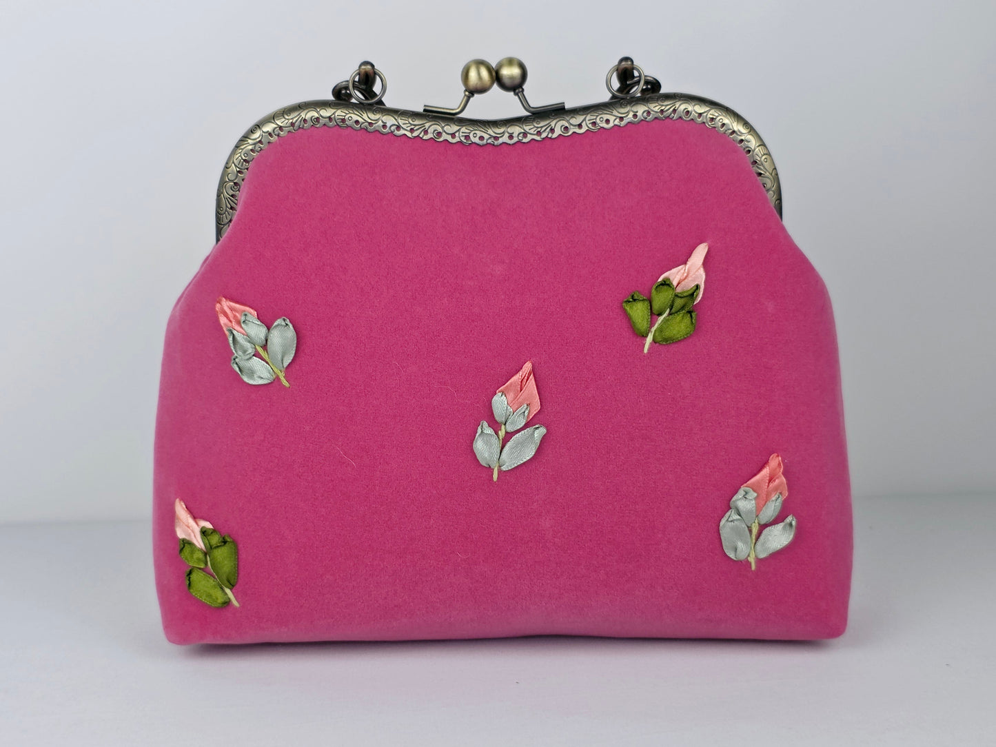 Velvet Clutch - Medium 🌟 #MK1