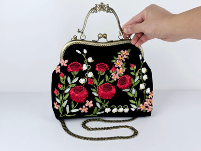 Velvet Clutch - Medium 🌟 #2