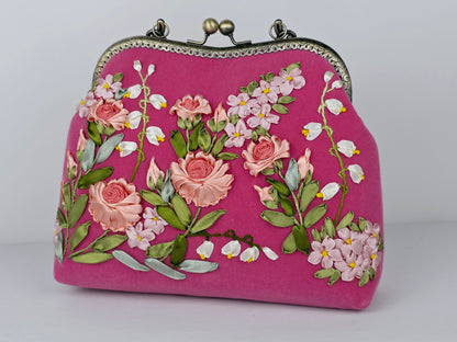 Velvet Clutch - Medium 🌟 #MK1