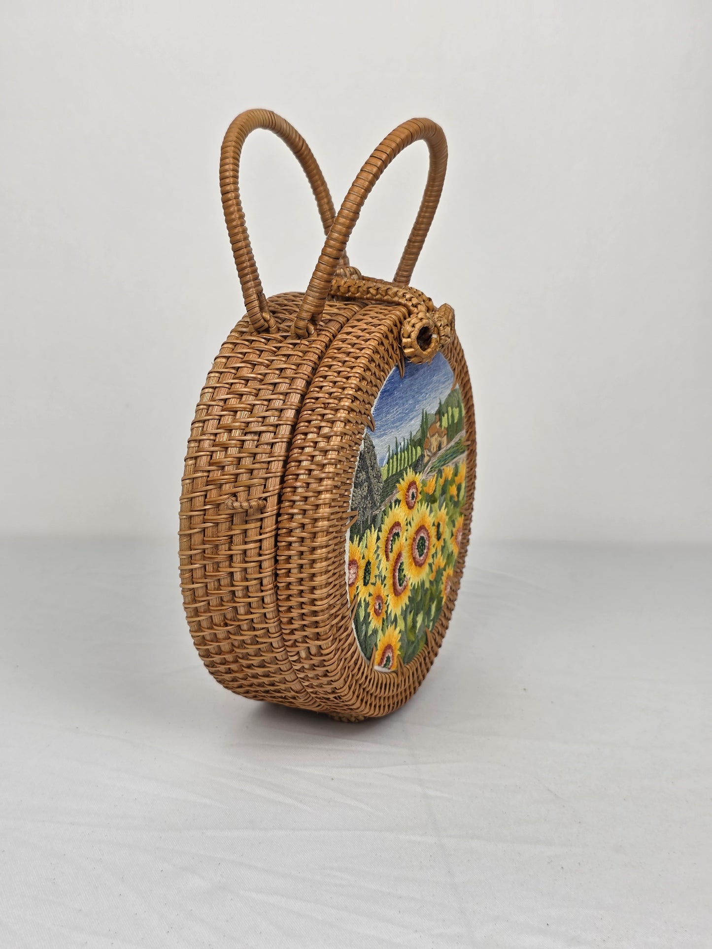 Circle Rattan Purse - Sunflower 🌻 Meadow