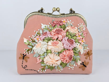 Velvet Clutch - Medium 🌟 #MK6