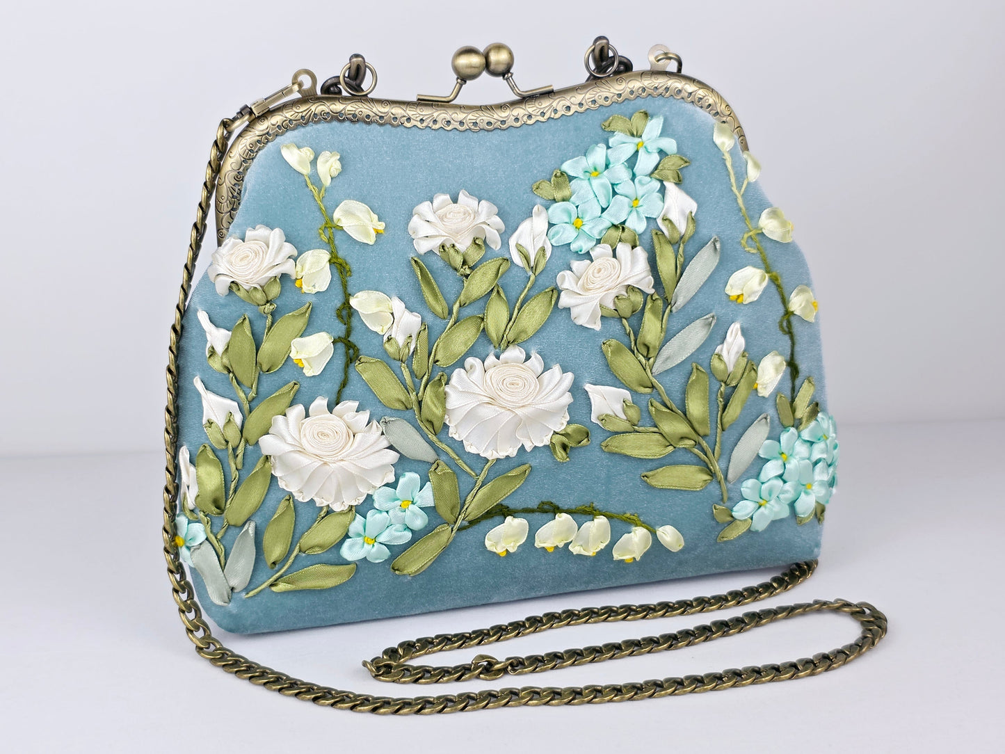 Velvet Clutch - Medium 🌟 #MK2